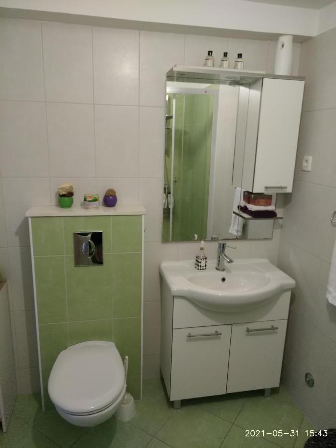 Private Pool And Sea View Apartment Omiš Eksteriør bilde