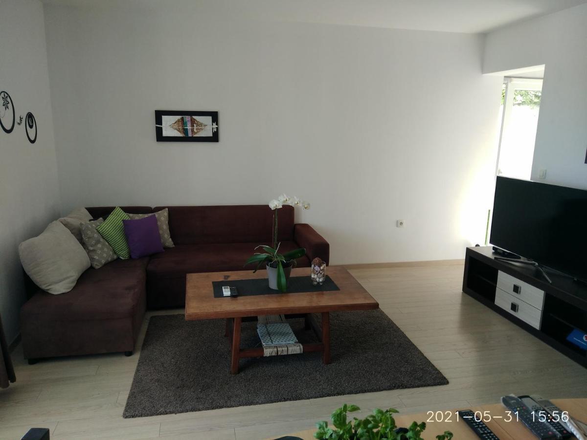 Private Pool And Sea View Apartment Omiš Eksteriør bilde