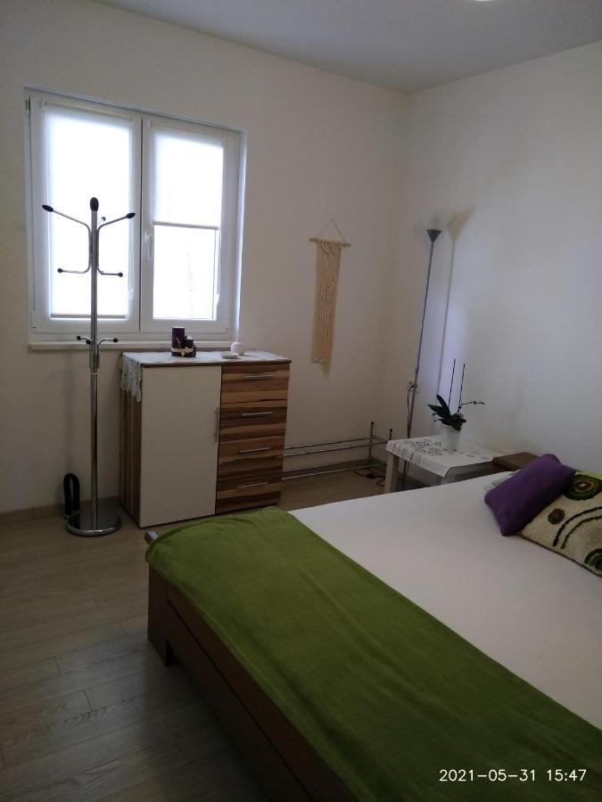 Private Pool And Sea View Apartment Omiš Eksteriør bilde